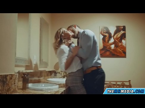 ❤️ Thaum ib tug busty blonde ntxias koj nyob rau hauv ib tug pej xeem chav dej Sluts ntawm hmn.com-fullporner.ru%  ❌️ Ib